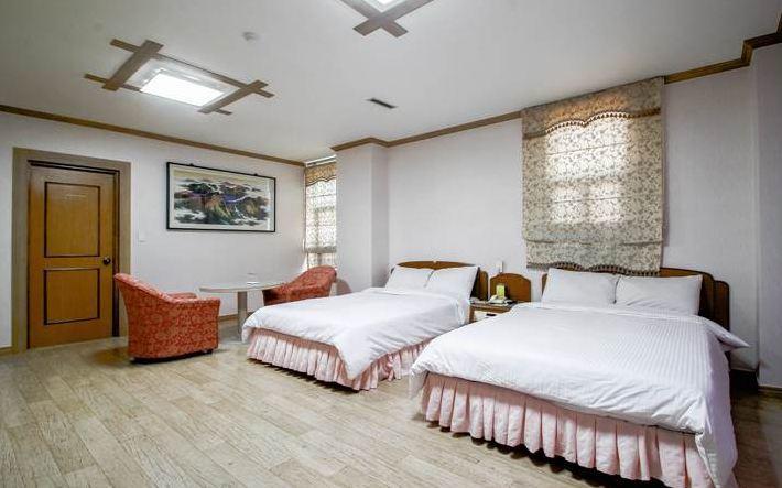 Geoje Tourist Hotel Luaran gambar