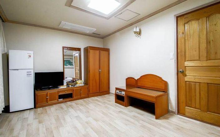 Geoje Tourist Hotel Luaran gambar